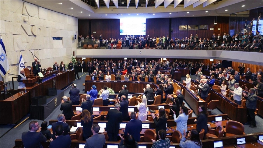 نواب إسرائيليون سابقون يشغلون مقاعد المعارضة لتفادي الإحراج أمام مودي