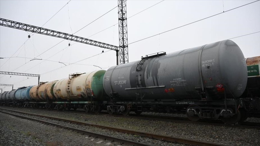 Из Азербайджана в Армению отправлена очередная партия топлива