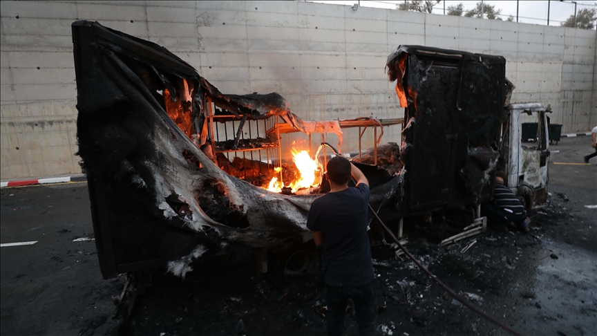  Illegal Israeli settlers torch Palestinian homes, vehicles in occupied West Bank