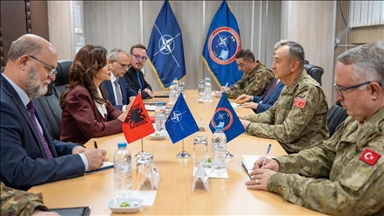 Spiropali takon komandantin e KFOR-it: Shqipëria, mbështetje e plotë për sigurinë e Kosovës