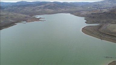 İki ay önce toprağı susuzluktan çatlayan baraj gölünde doluluk yüzde 15'e ulaştı