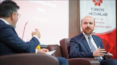 Shkup, mbahet bashkëbisedimi me temë “Ndërtimi i Botës së Re: Ura Akademike dhe Kulturore për Rininë e Ballkanit”