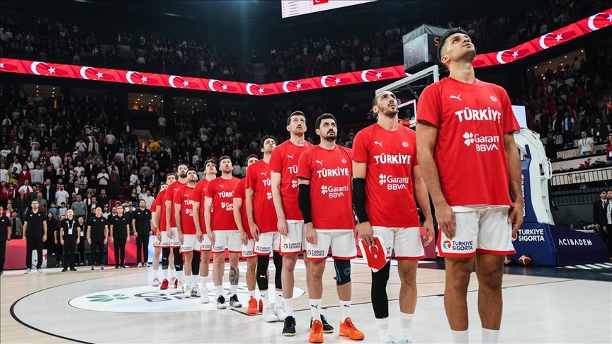 A Milli Erkek Basketbol Takımı, yarın Sırbistan'a konuk olacak