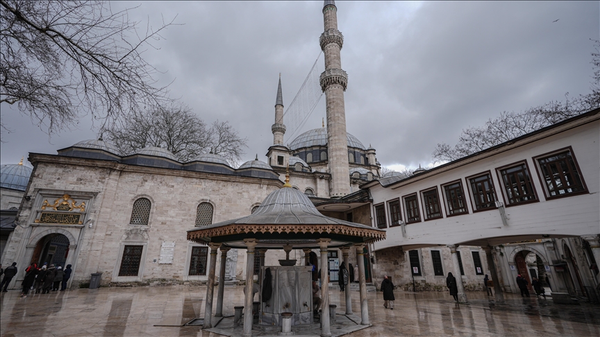Џамијата „Ејуп Султан“ е меѓу симболите на Истанбул повеќе од половина век
