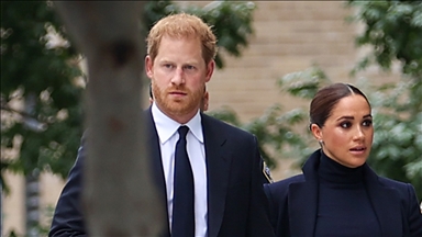 Prens Harry ve eşi Meghan Ürdün'de tedavi gören Gazzeli yaralıları ziyaret etti