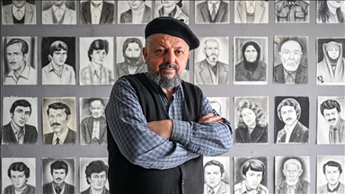 Ressamın atölyesinde unutulan portreler yarım asırdır sahiplerini bekliyor