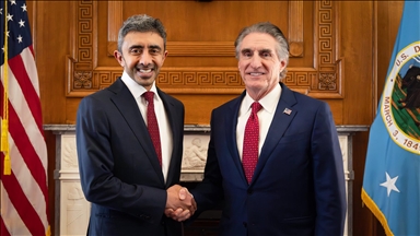 مباحثات إماراتية أمريكية لتوسيع الشراكات في الطاقة والذكاء الاصطناعي