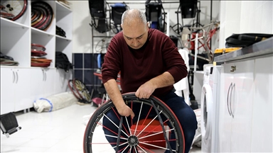 Engelli basketbolculara 25 yıldır gönüllü olarak emek veriyor