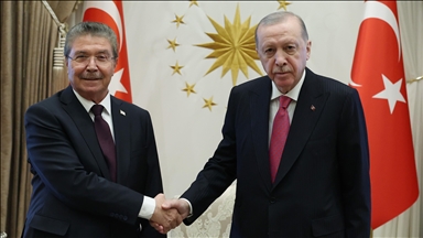 Predsjednik Turske Erdogan primio premijera Turske Republike Sjevernog Kipra Ustela