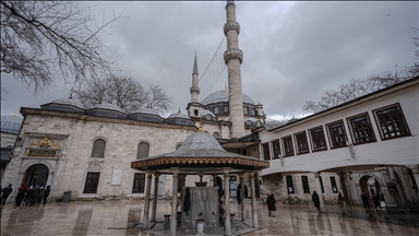 Џамијата „Ејуп Султан“ е меѓу симболите на Истанбул повеќе од половина век