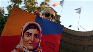 France: l’Iranienne Mahdieh Esfandiari condamnée à un an de prison ferme et une interdiction définitive du territoire