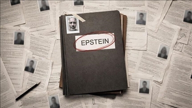 Bivši predsjednik Harvarda napustio univerzitet zbog veza s Epsteinom