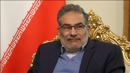 شمخاني: عراقجي يتمتع بالصلاحيات اللازمة للتوصل إلى اتفاق مع واشنطن