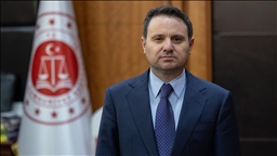 Wezîrê Edaletê Akin Gurlek: "Efûya giştî û qanûna ji bo şexsan ne pêkan e"