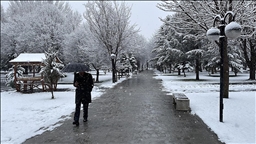 Yurdun bazı kesimlerinde kar etkili oluyor