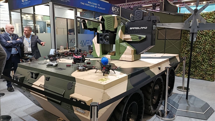 "سارسلماز" التركية تبحث تعزيز قدرات منتجات دفاعية أوروبية