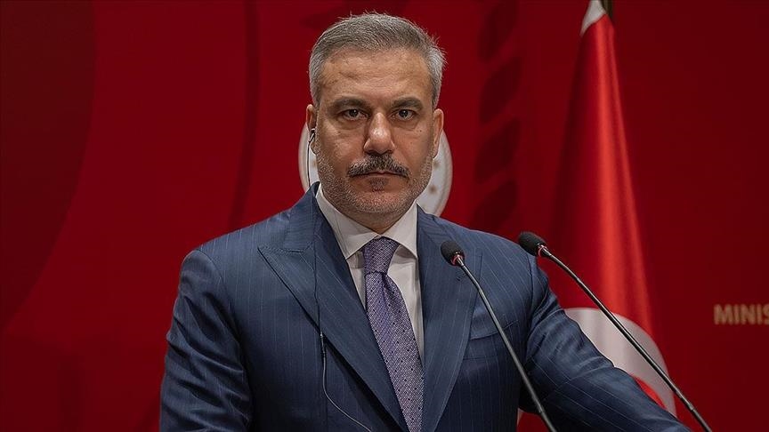 Глава МИД Турции обсудил с коллегами эскалацию между Кабулом и Исламабадом