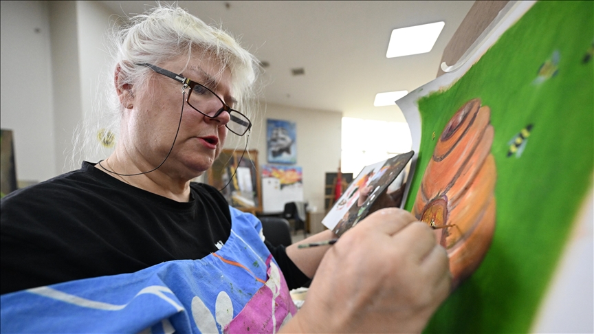 ABD'de yarım kalan resim hayalini, kilometrelerce uzakta Türkiye’de gerçeğe dönüştürdü