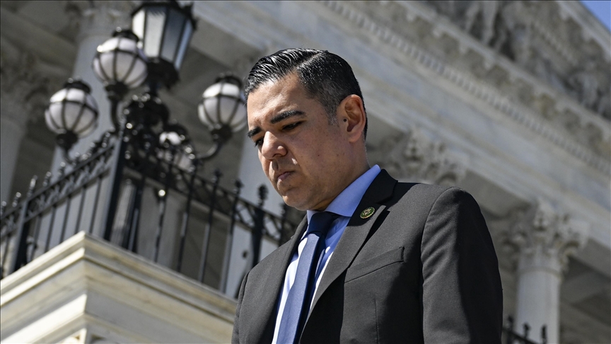 US lawmaker reiterates call for Trump to appear before House committee in Epstein investigation