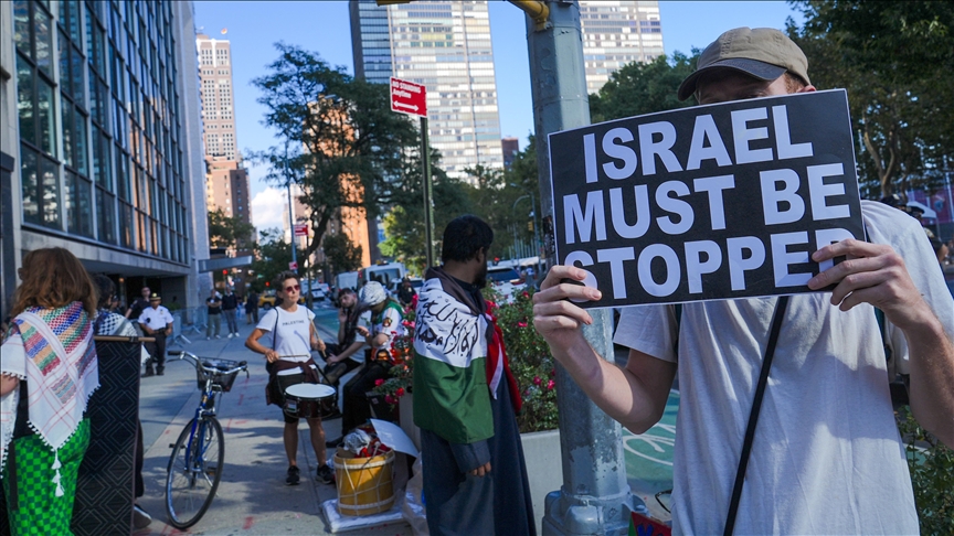 Poll: 57% of Americans support independent Palestinian state