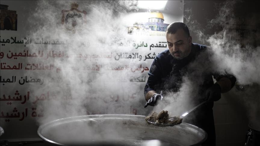 500-летнее османское текке в Иерусалиме продолжает обеспечивать горячими блюдами верующих на ифтар
