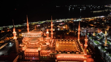 بست مآذن.. "جامع السلطان أحمد" مَعلم بارز للعمارة العثمانية 