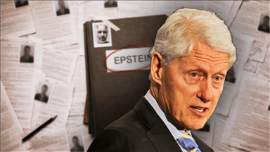 Eski ABD Başkanı Clinton'ın Epstein soruşturması kapsamında Kongre üyelerince ifadesi alınıyor