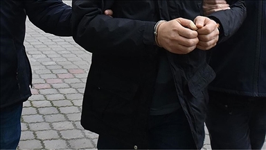 Yurt dışına kaçan 41 firari yakalanarak Türkiye'ye getirildi