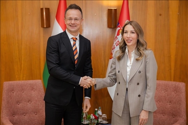 Szijjarto s Đedović - Handanović: Pregovori oko NIS-a teku dobro, ruski vlasnik i MOL usaglasili stavove