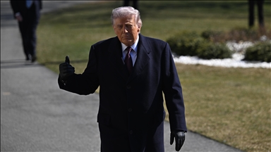 Trump hints he might intervene to help end Pakistan-Afghanistan clashes