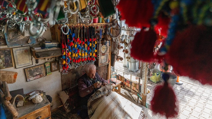 Mjeshtri mban gjallë trashëgiminë e gjyshit të tij në prodhimin e shalave për mbi 50 vjet