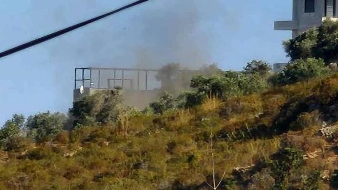 العدوان على إيران.. أصوات انفجارات وسقوط شظايا صواريخ بالضفة 