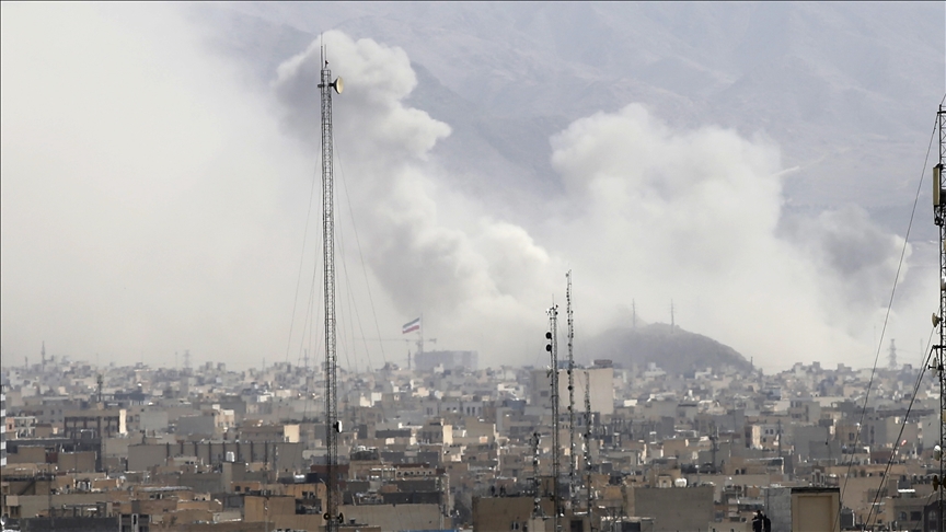 Израиль сообщил о поражении сотен военных целей в результате ударов по Ирану