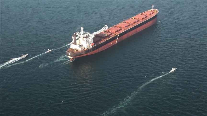 US calls on vessels to keep clear of Strait of Hormuz, surrounding waters amid military escalation