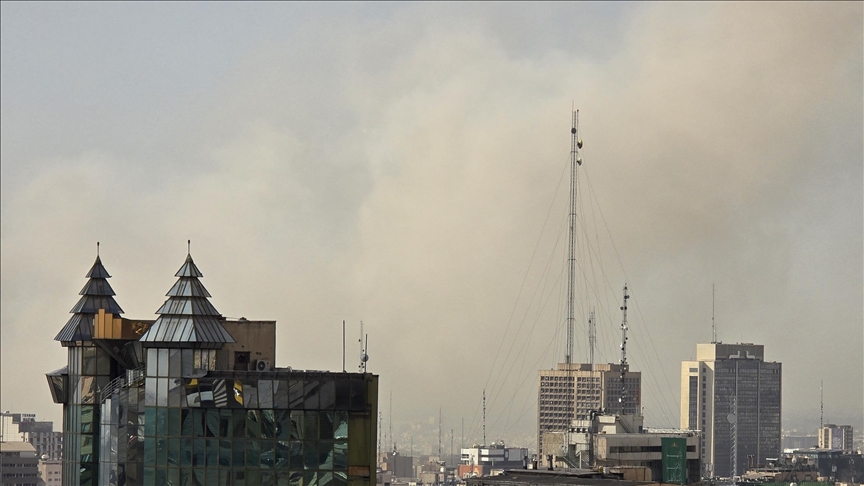 Israël lance une frappe « préventive » sur l’Iran alors que des explosions secouent Téhéran