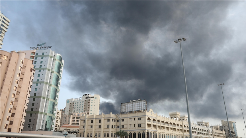 Des immeubles résidentiels visés dans la capitale du Bahreïn sur fond d'attaques américano-israéliennes contre l'Iran