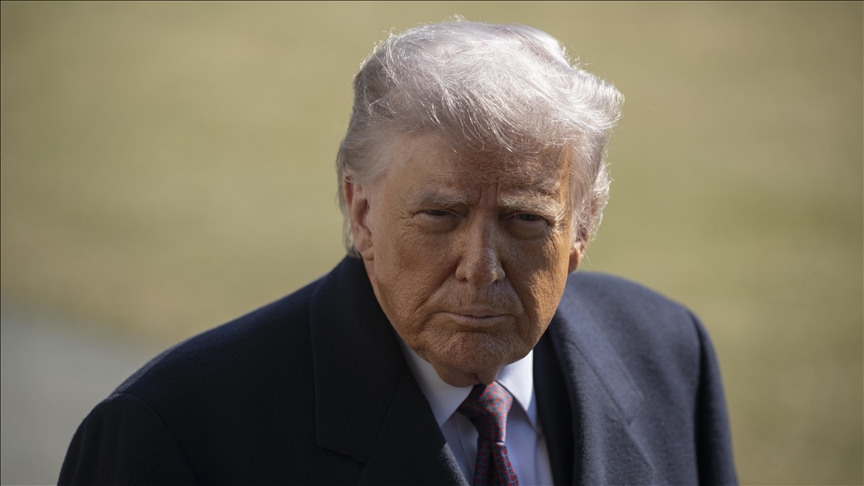 Трамп выступил за постепенную отмену санкций против РФ при урегулировании конфликта в Украине