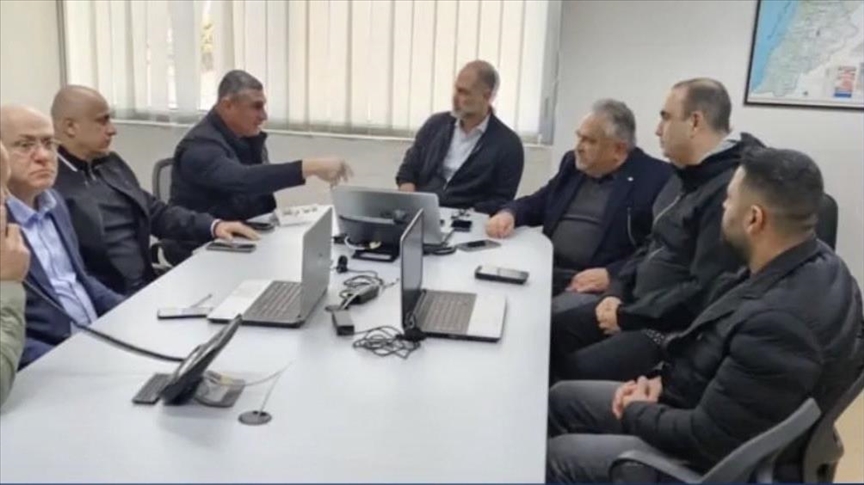 لبنان.. وزير الأشغال يبحث تداعيات التطورات الأمنية على حركة الطيران