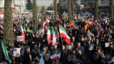 طهران.. وقفة احتجاجية تندد بالعدوان الأمريكي الإسرائيلي 