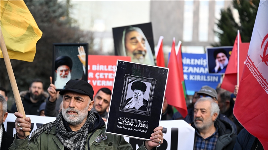 مظاهرة في أنقرة تندد بالعدوان الأمريكي الإسرائيلي على إيران