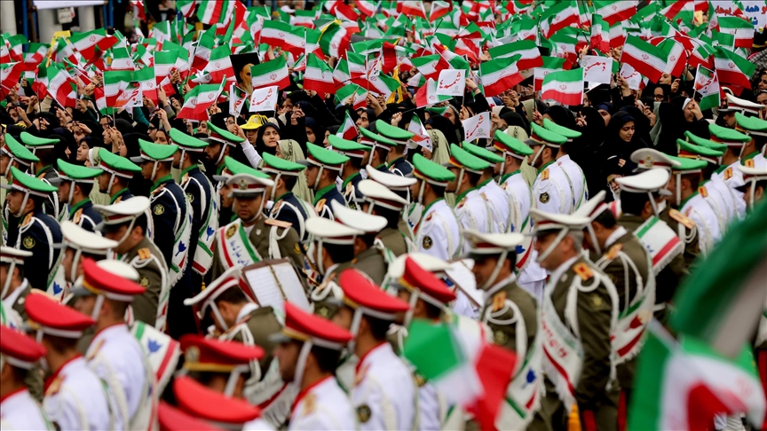 Alireza Arafi nommé membre clérical du Conseil intérimaire de direction en Iran