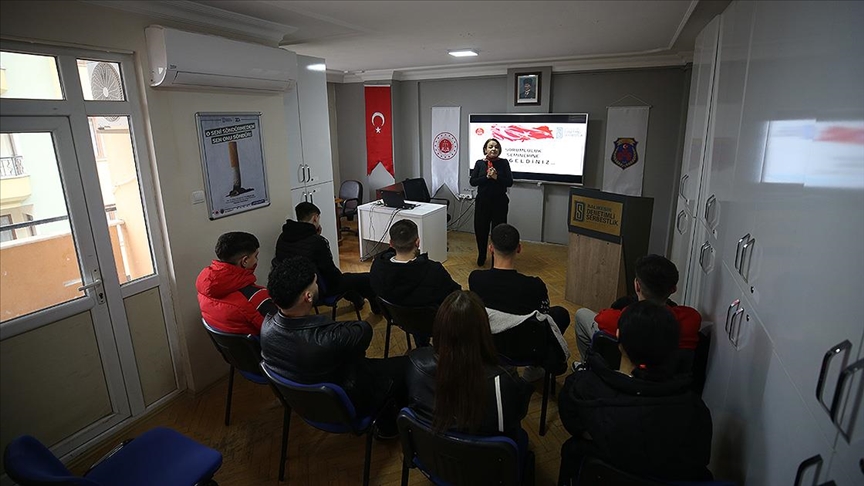 Denetimli serbestlik tedbiri uygulanan çocuklara öfke kontrolü ve sosyal uyum eğitimi