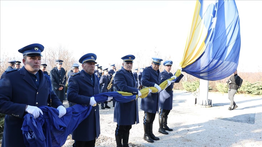 Bosna Hersek'in bağımsızlığının 34. yıl dönümü törenlerle kutlandı