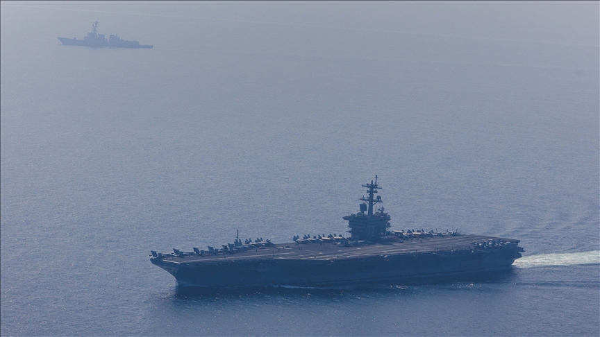 İran Devrim Muhafızları: Abraham Lincoln Uçak Gemisi 4 İran füzesiyle hedef alındı