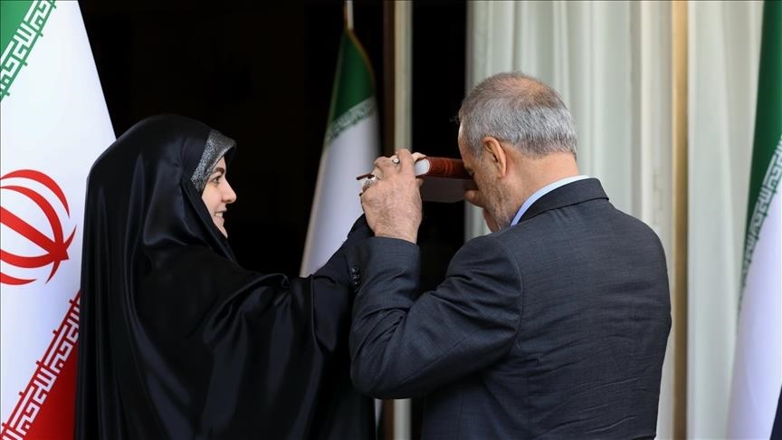 Alireza Arafi zgjidhet si anëtar klerik i Këshillit të Përkohshëm të Udhëheqjes së Iranit