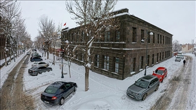 Bazı illerde kar ve soğuk hava etkili oluyor