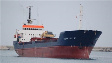 المغرب.. غرق سفينة تجارية قبالة السواحل الجنوبية