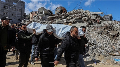 İsrail'in Gazze'ye saldırılarında can kaybı 72 bin 96'ya yükseldi