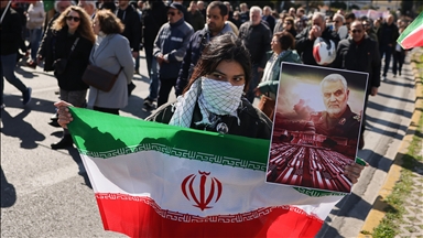 Antiratni protesti održani u Grčkoj i Velikoj Britaniji nakon izraelsko-američkih napada na Iran