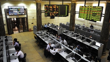 العدوان على إيران.. إيقاف مؤقت للتداول ببورصة مصر وتعليقه بالكويت